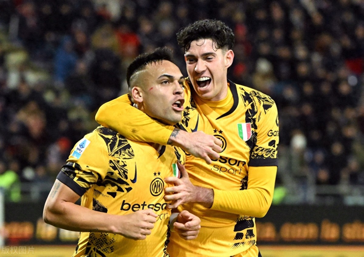 九游-包含意甲今夜走向成谜；多伦多猛龙豪取连胜；信心回归；团队化学反应显著的词条